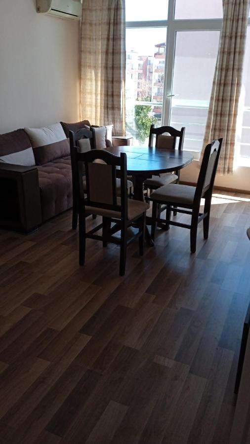 Dunav-Lazur Apt.5 Ravda Kültér fotó